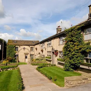 The Fleece At Barkisland Herberg